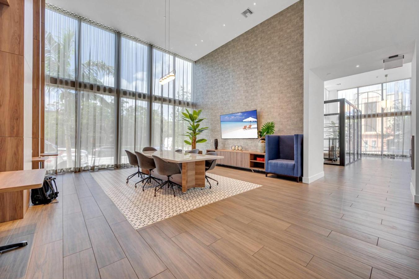 Modern Unit In The Heart Of Downtown Miami With Free Parking Apartamento Exterior foto